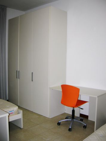 AFFITTASI POSTO IN DOPPIA X STUDENTESSA - APP. N. 1 (UTENZE INCLUSE) - Foto 4