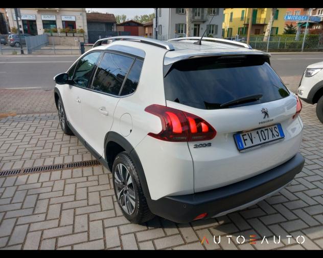 Peugeot 2008 1.2 puretech Allure s&s 82cv my19 - Foto 3