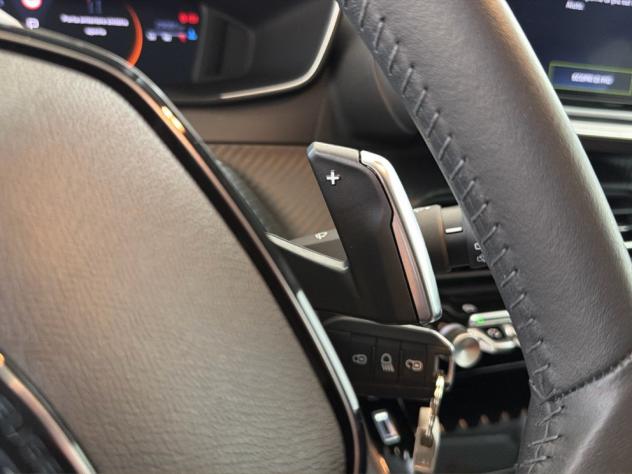 Peugeot 208 Allure Hybrid 110 e-DCS6 auto - Foto 8