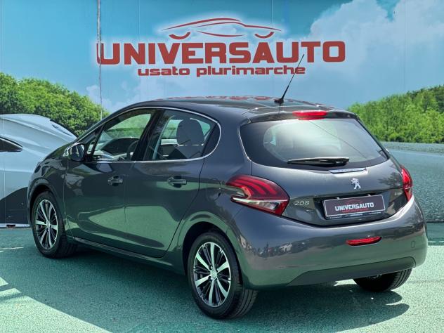 Peugeot 208 1.2 Puretech 82cv Allure 2016 - Foto 4