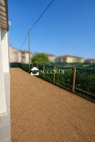 VILLA A SCHIERA di 4 vani e di 181 mq (GIAVERA DEL MONTELLO) rif. PS103A - Foto 5