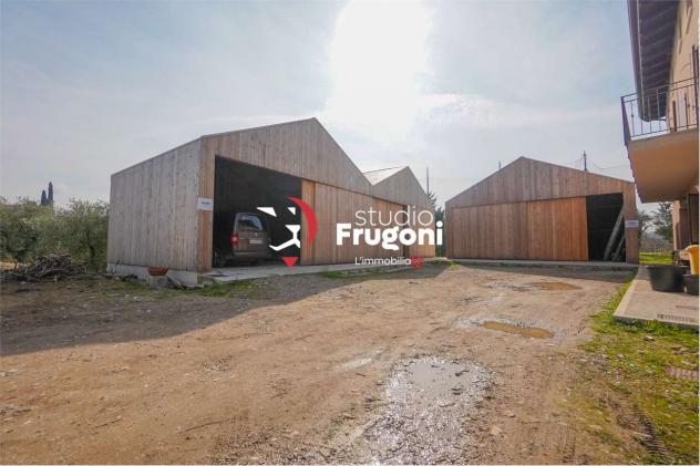 vf911 - TENUTA CON 2 ETTARI E ANNESSI AGRICOLI - Foto 9