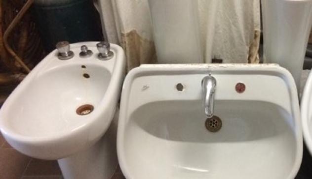 LAVANDINO A COLONNA E BIDET - Foto 2