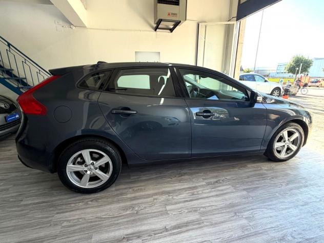Volvo V40 2.0 d2 Kinetic - Foto 6