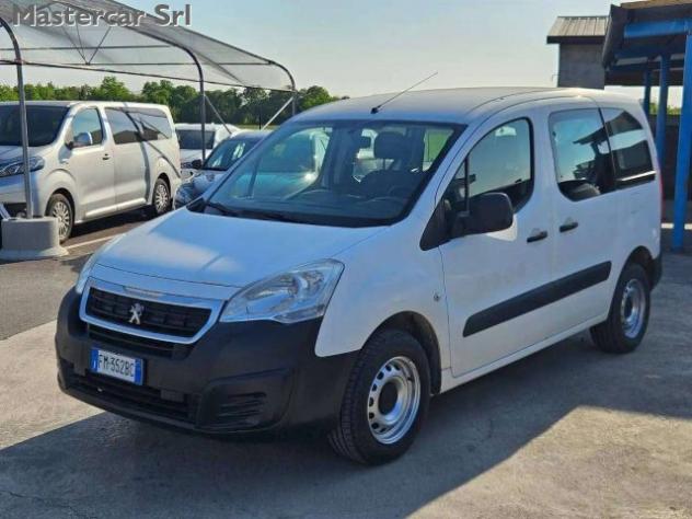 PEUGEOT Partner Tepee 1.6 BLUEHDI 75CV 5 posti N1 E6 - FM352BC rif. 24076385 - Foto 2