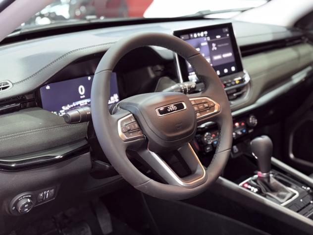 Jeep Compass E-Hybrid 1.5 Turbo MHEV T4 96kW North Star DDCT - Foto 5