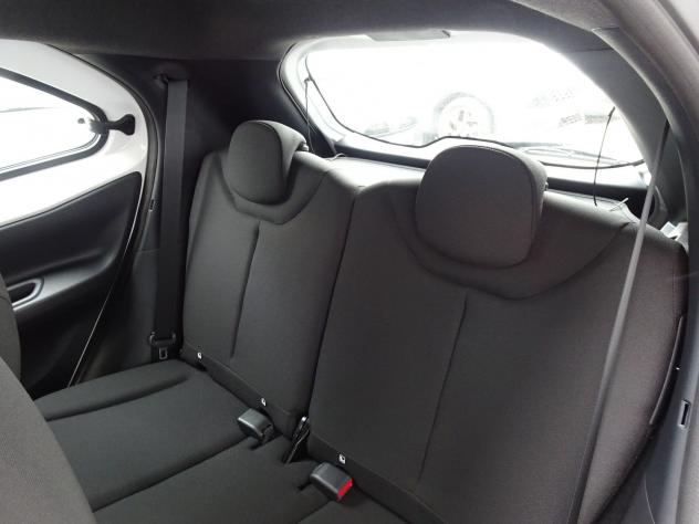 Toyota Aygo X 1.0 VVT-i 72 CV 5 porte Active - Foto 9