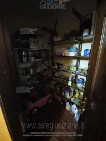 IMMOBILI-IMMOBILE RESIDENZIALE-Via Romagnano 23 - Foto 4