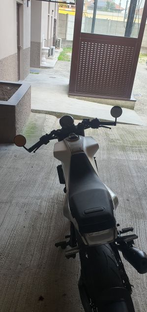 Vitpilen 401 - 2024 - 7.900 km - Unico prorietario - Foto 6