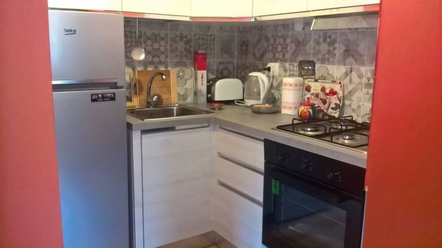 Affittasi stanza singola per tre o quattro mesi - Foto 3