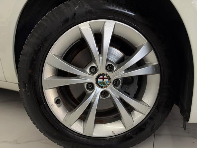 Alfa Romeo Giulietta 1.4 TURBO GPL Full Opt - Foto 6