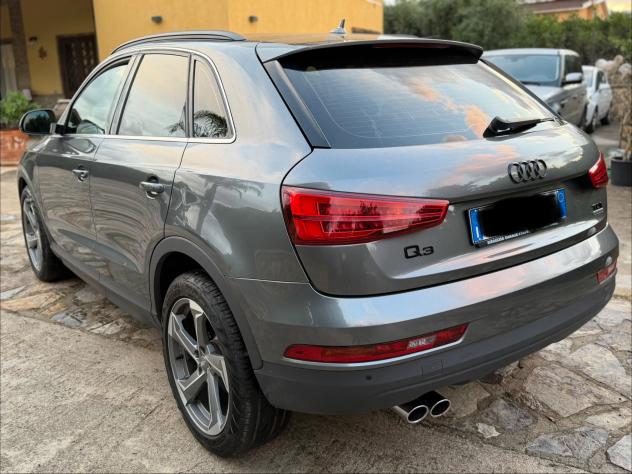 Audi Q3 2.0 TDI 150 CV quattro S tronic Sport - Foto 3