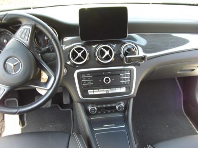 MERCEDES-BENZ GLA 200 Premium - Night Edition - rif. 22740512 - Foto 9