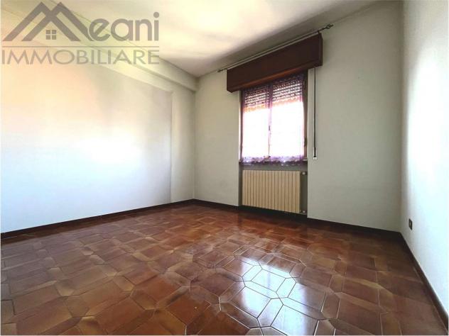 311 - APPARTAMENTO DI 3 LOCALI CON CAMINO IN VILLA BIFAMILIARE - Foto 20