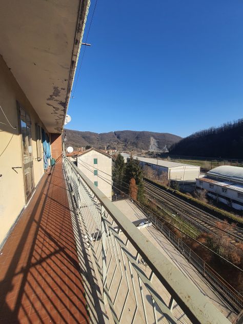 6 vani luminosissimi con balconata Borgo Fornari - Foto 3