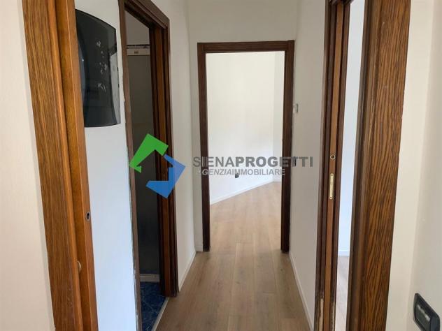 Coroncina, appartamento al piano terra con resede esclusivo, Siena. - Foto 11