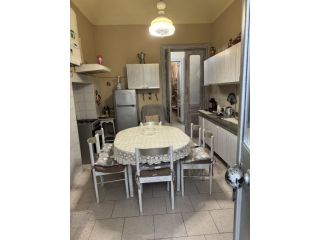 AFFITTASI 1 CAMERA IN CONDIVISIONE CON ALTRA CAMERA CUCINA BAGNO