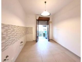 Appartamento in affitto a Marina di Massa - Massa 110 mq  Rif: 1451471