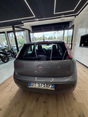 Fiat Punto Evo 1.4 5 porte Emotion GPL - Foto 3