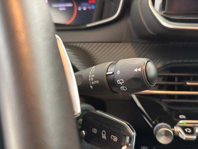 Peugeot 208 Allure Hybrid 110 e-DCS6 auto - Foto 7