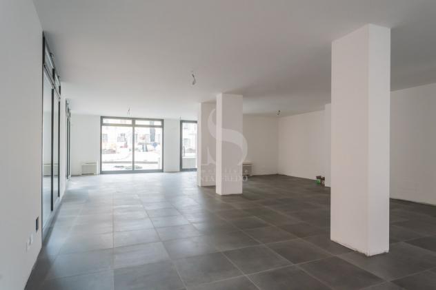 NEGOZIO di 3 vani e di 155 mq (VIMERCATE) rif. N3 FANESHOME - Foto 8