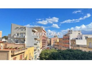 A2160 - In affitto a Marsala casa singola in centro su due elevazioni