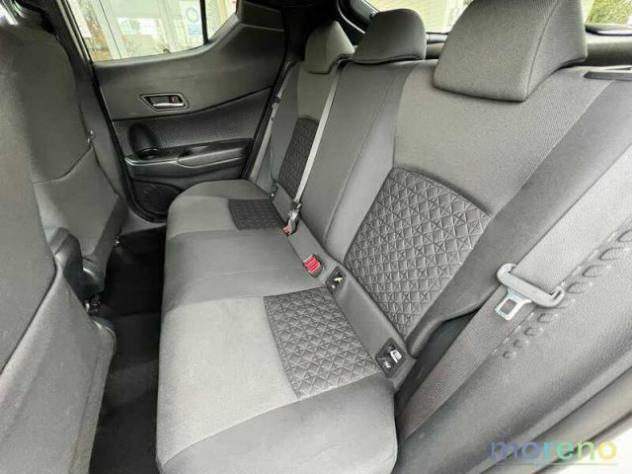 TOYOTA C-HR 1.8H Trend 2WD ECVT rif. 18685395 - Foto 9