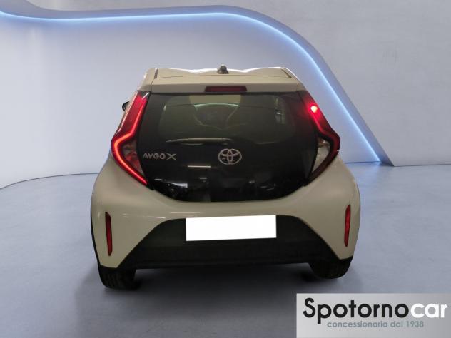 Toyota Aygo X 1.0B (72 CV) Active S-CVT - Foto 5