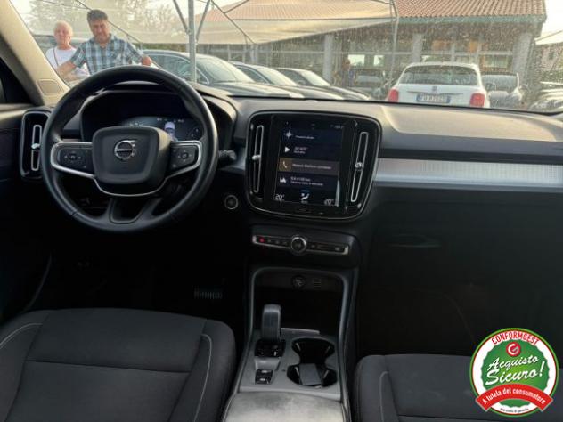 VOLVO XC40 T2 Geartronic Momentum rif. 24051306 - Foto 9