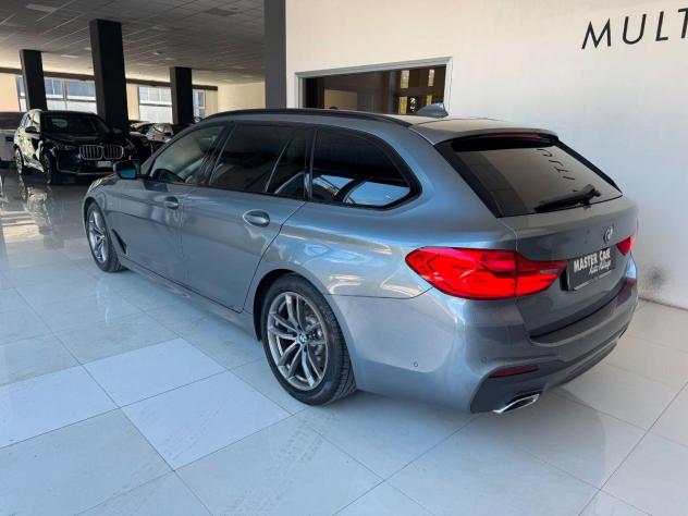 BMW - 518d Touring Msport - Foto 2