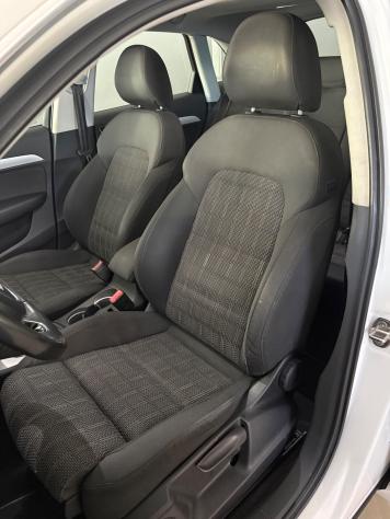 Audi Q3 2.0 TDI 150 CV quattro S tronic Sport - Foto 8