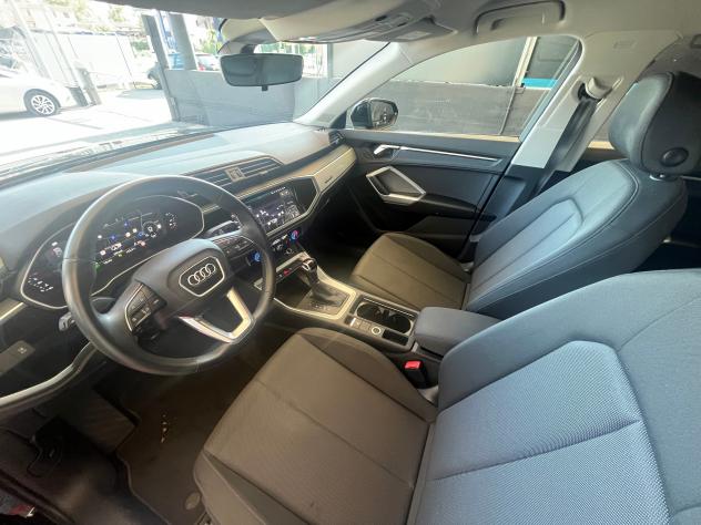 Audi Q3 35 TDI quattro S tronic Business Advanced - Foto 7