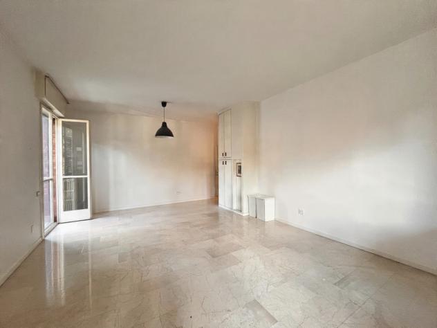 APPARTAMENTO di 4 vani e di 142 mq (BOLOGNA) rif. V04 - Foto 12