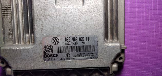 EDC 16U34-3.42 CENTRALINA MOTORE VW GOLFTDI 0281013089 - Foto 2