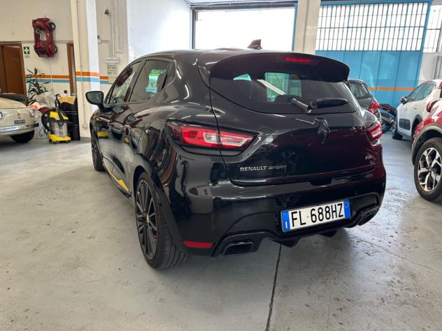 Renault Clio TCe 220CV EDC 5 porte Energy R.S. Trophy - Autonavigli - Foto 3