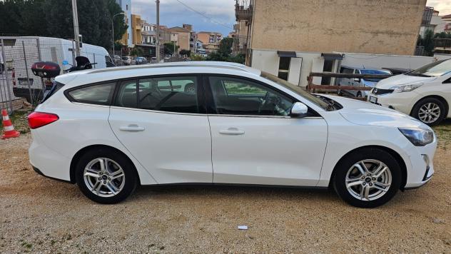 FORD FOCUS SW 1.5 ECOBLUE 120CV 2020 BUS CO-PILOT AUTO SW 7.900,00 - Foto 4