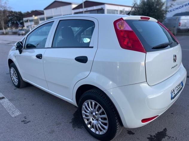Fiat Punto 1.4 5p - Foto 5