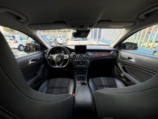 MERCEDES-BENZ GLA 200 D SPORT PREMIUM AMG CERCHI 18" KEYLESS CAMERA rif. 23276402 - Foto 10