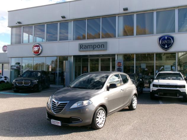 Lancia Ypsilon Ypsilon 1.2 8v Gold c/CL ecochic Gpl 69cv