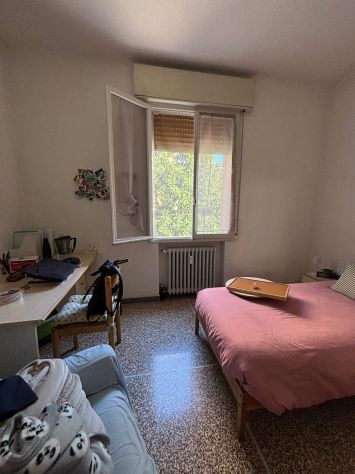 Libera da fine Giugno stanza singola