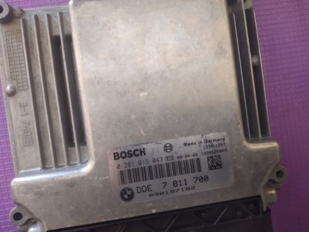 Centralina Motore BMW 0281015043 ECU Centralina BMW E87 2.0 Diesel 7811700-01 0 - Foto 5