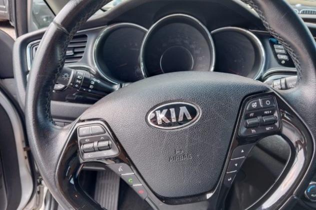 KIA cee'd 1.6 CRDi 110 CV SW Cool rif. 23966760 - Foto 4
