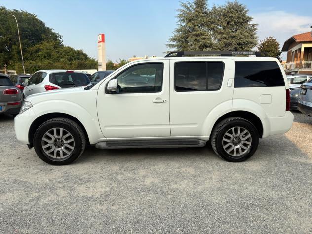 Nissan Pathfinder 2.5 dCi - 7 posti -Gancio - Foto 8