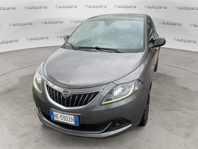 Lancia Ypsilon Ypsilon 1.0 firefly hybrid Silver s&s 70cv - Foto 2