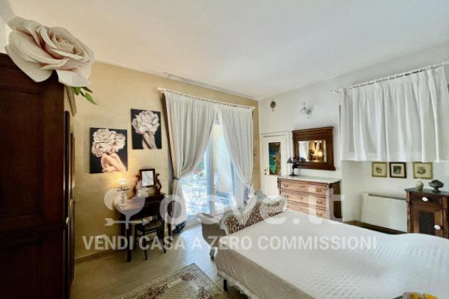 Villa di 495 m² con più di 5 locali e posto auto in vendita a Passignano sul Trasimeno - Foto 12