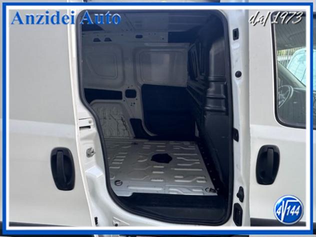 FIAT Doblo 1.3 MJT 95 Cv Cargo 3 Posti Business rif. 23603339 - Foto 10