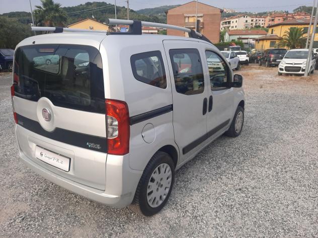 FIAT QUBO 1.4 8V 77 CV Dynamic Natural Power - Foto 7