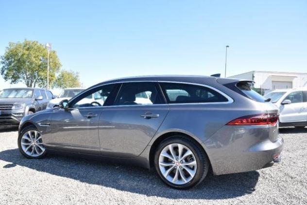 JAGUAR XF Sportbrake 20d 4X4 AWD 180CV PRESTIGE - AUTOMATICA - NAVI - PELLE - CRUISE - BT - SENSORI - LED - BIXENO - RETROCAMERA - Foto 2