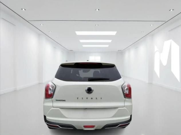 SsangYong Tivoli Road Benzina GB245CY - Foto 4