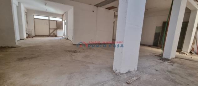 VIA VESPRI – Magazzino di 200 mq ca. - vano unico. Da rifinire. Euro 63 MILA - Foto 6